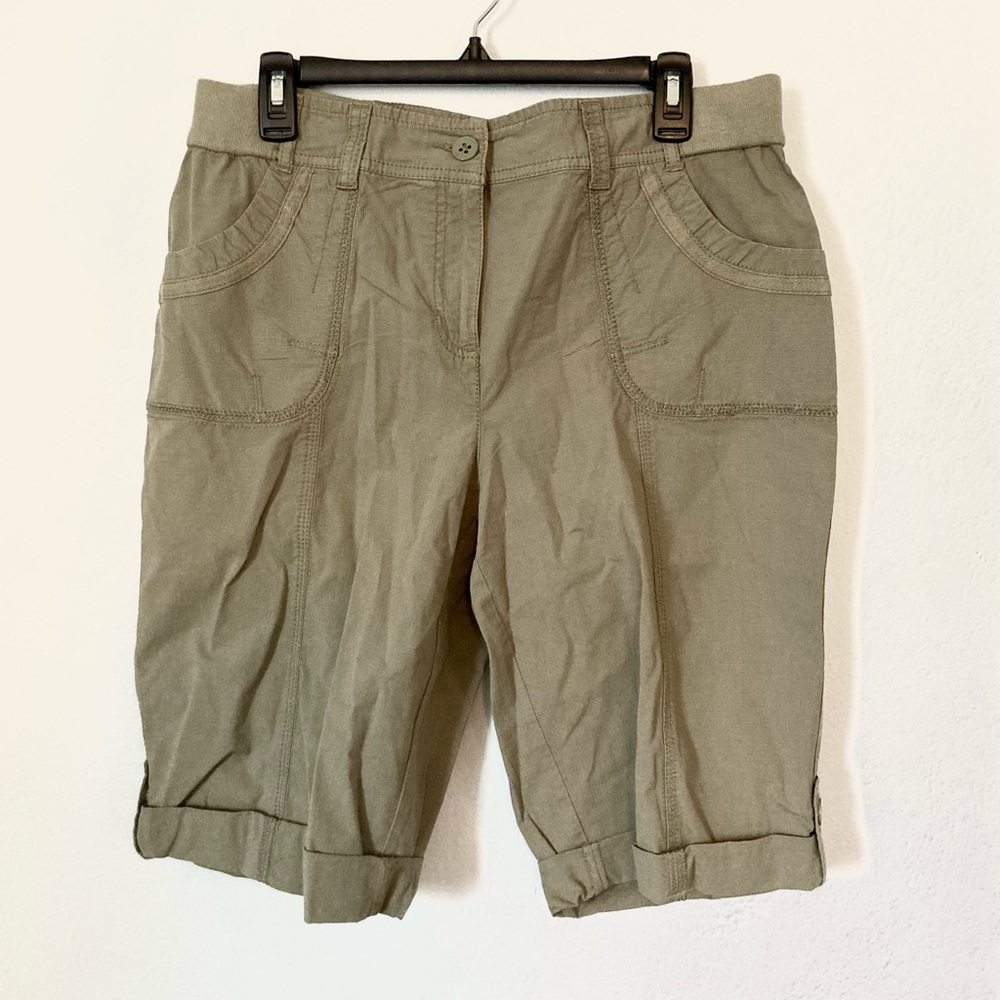 NWT Chicos olive colored Bermuda shorts